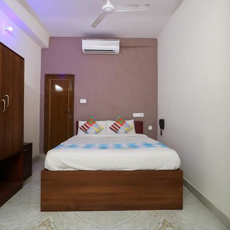 Hotel O Adri Hotels Near Dum Dum Metro Station Екстериор снимка