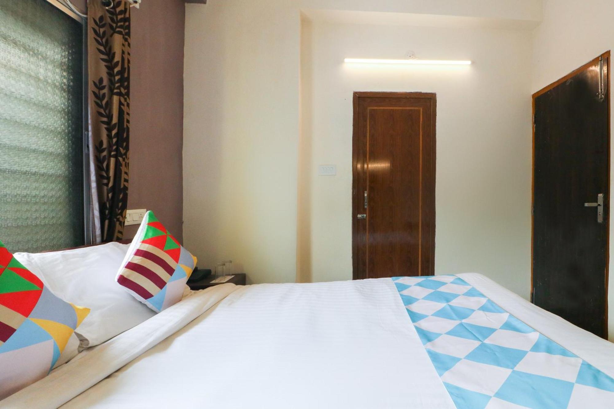 Hotel O Adri Hotels Near Dum Dum Metro Station Екстериор снимка