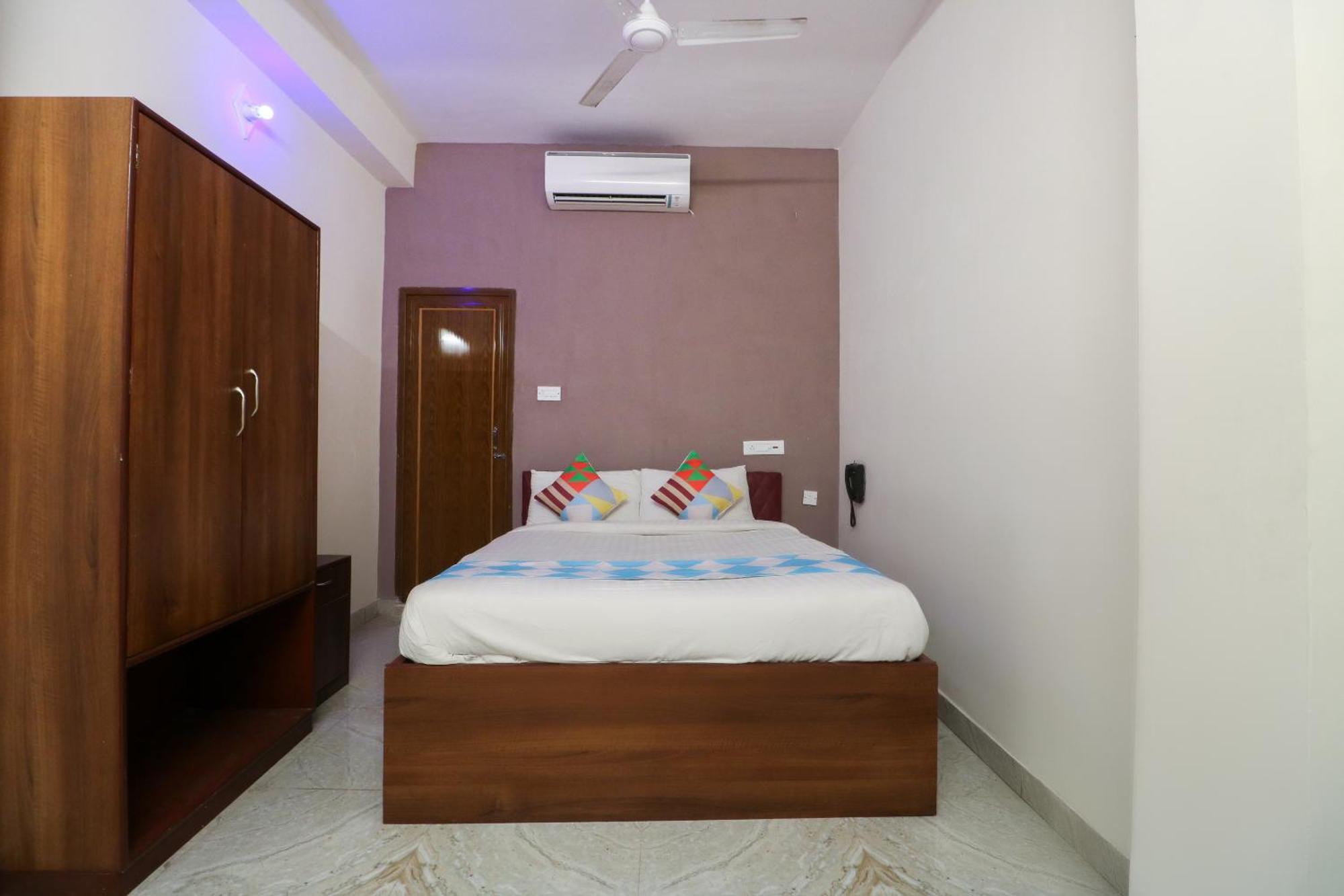 Hotel O Adri Hotels Near Dum Dum Metro Station Екстериор снимка